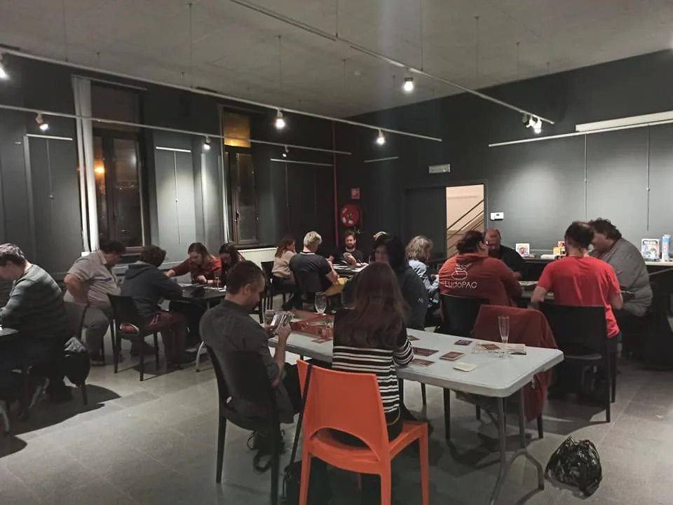 Soirées jeux de société à Pont-à-Celles